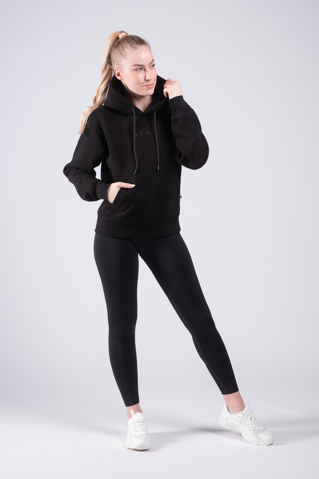 ELEVATE MIKINA