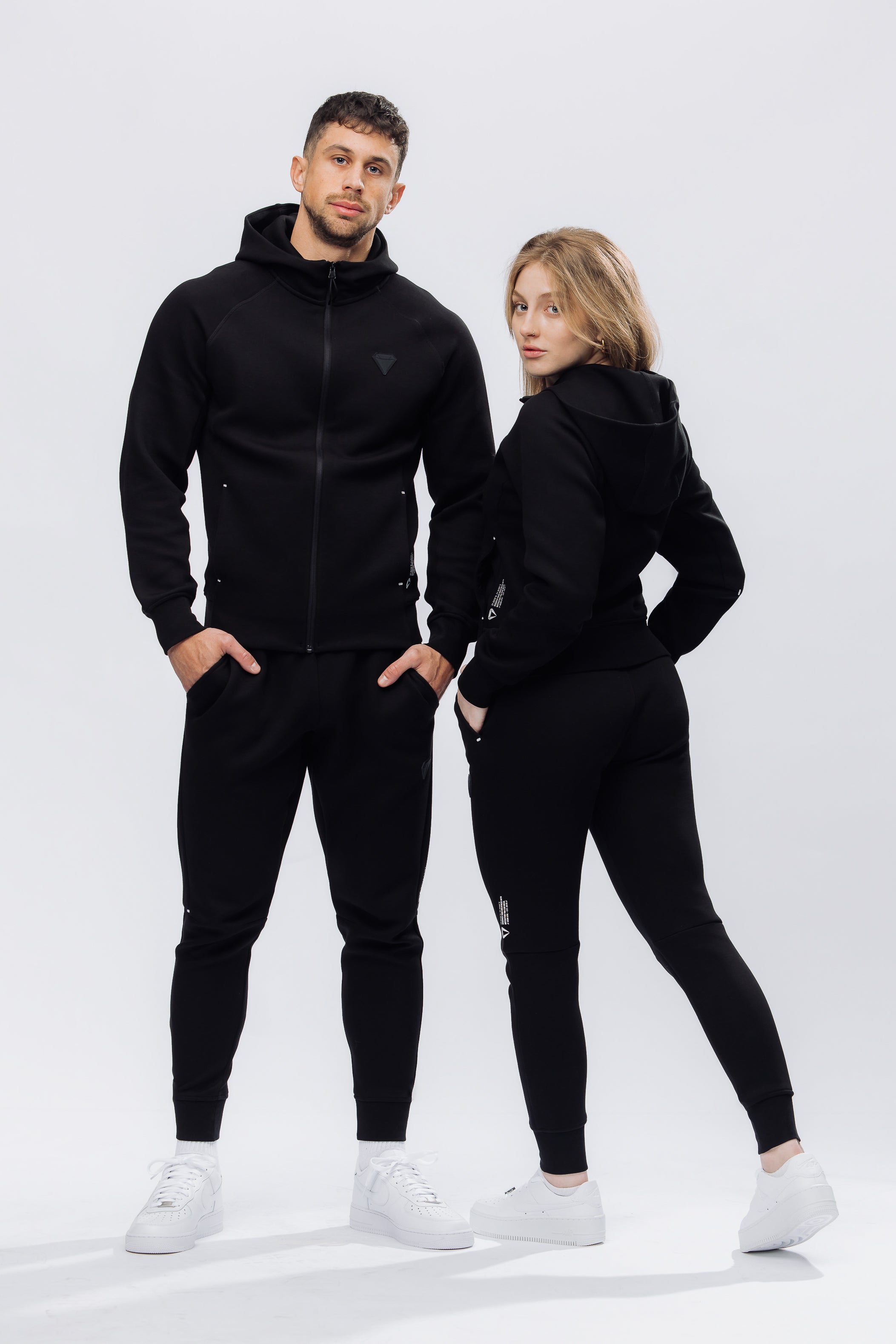 TECHFIT PÁNSKÁ TEPLÁKOVÁ SOUPRAVA - BLACK (2-KUSY)