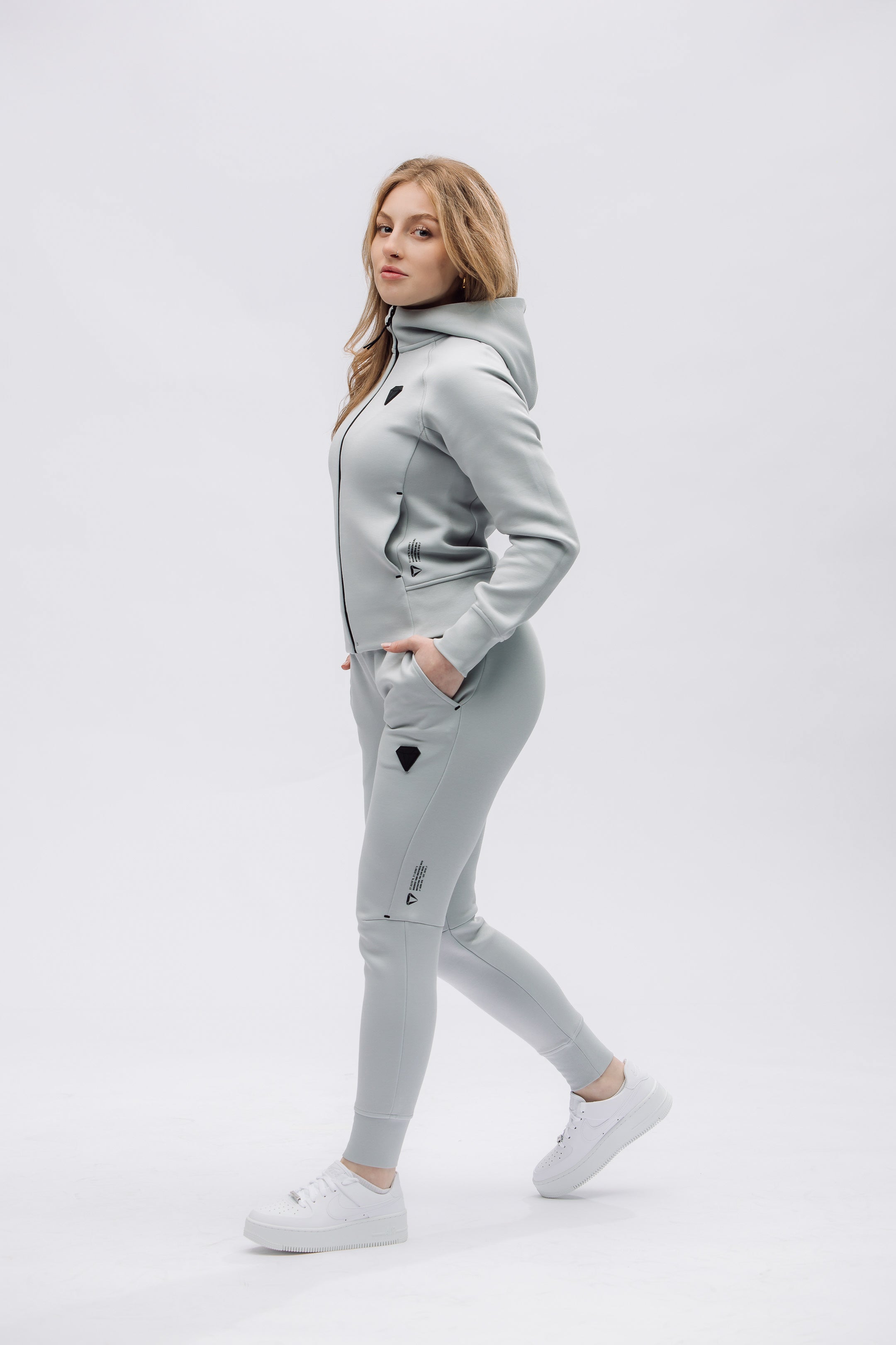 TECHFIT DÁMSKÁ TEPLÁKOVÁ SOUPRAVA - WOLF GREY (2-KUSY)