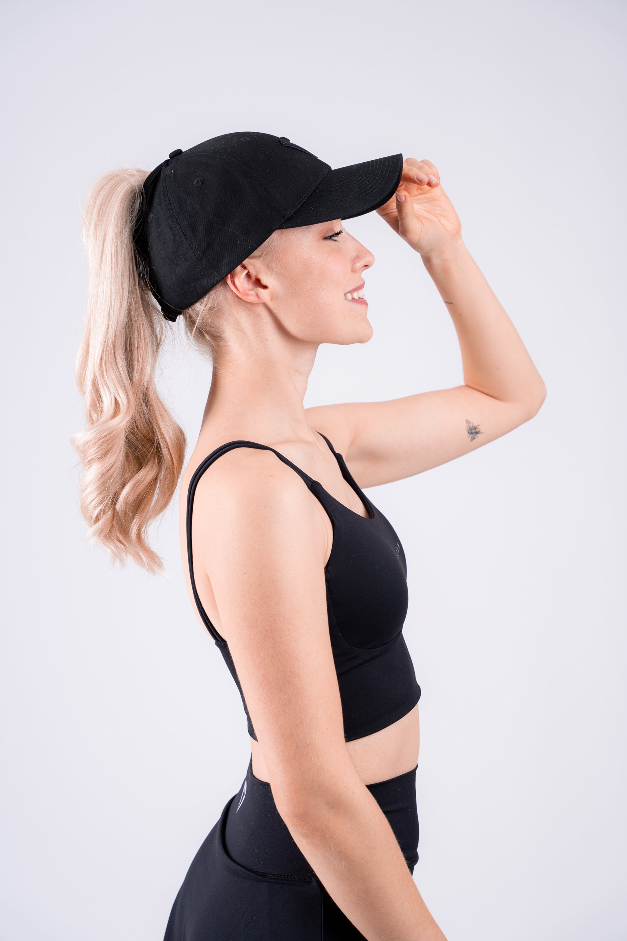 PONYTAIL ČEPICE