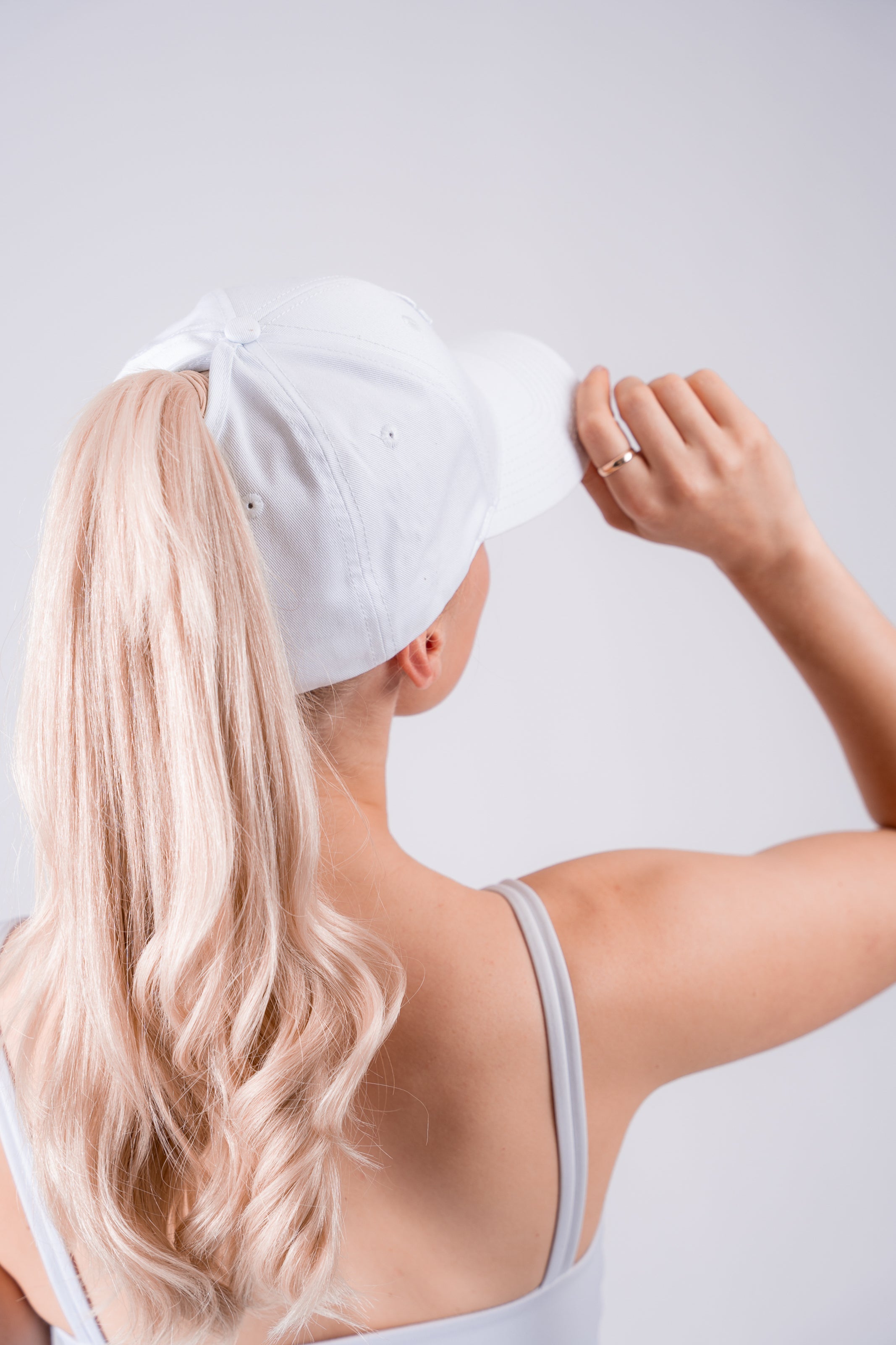 PONYTAIL ČEPICE