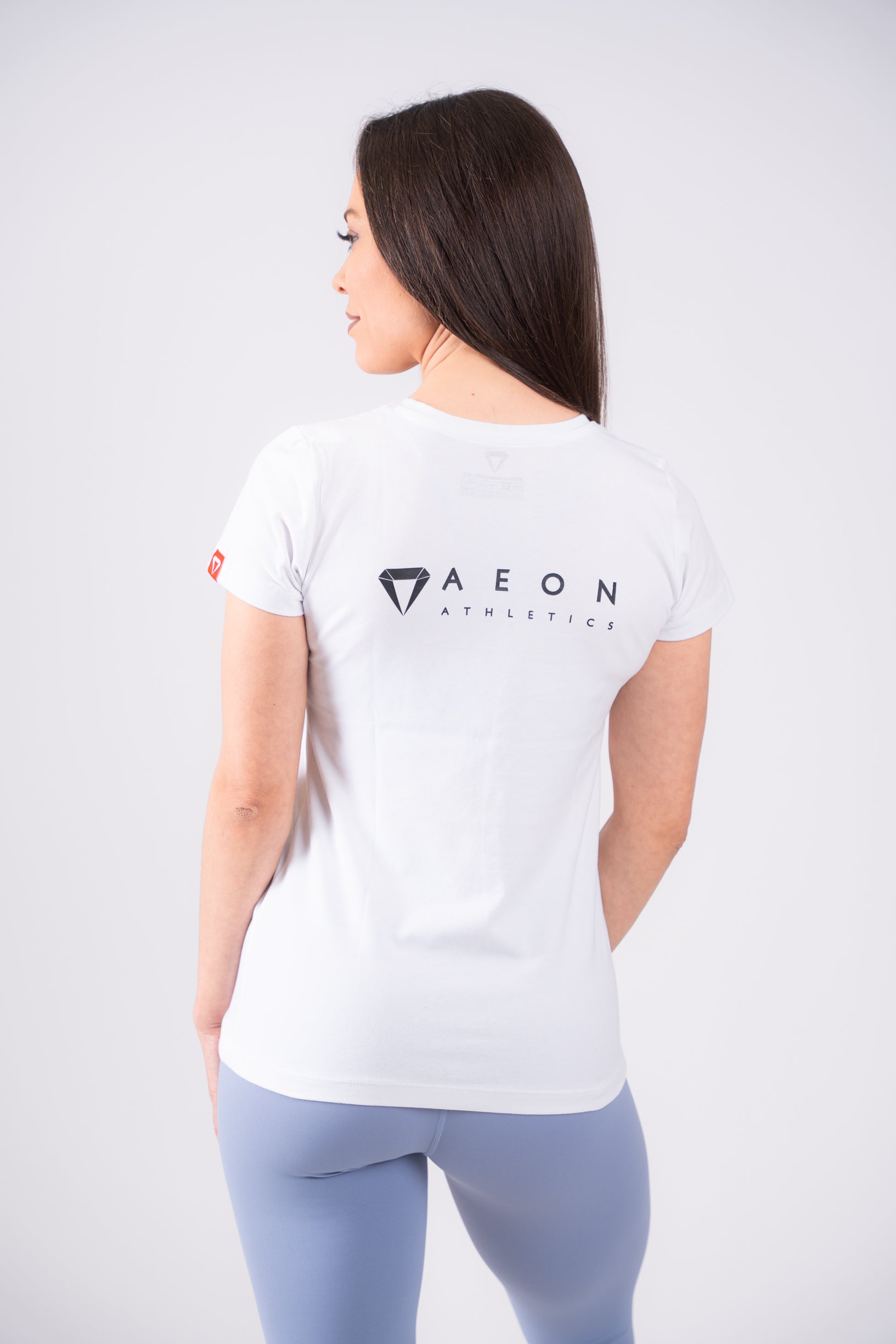 AEON COMMUNITY KRÁTKÉ TRIČKO