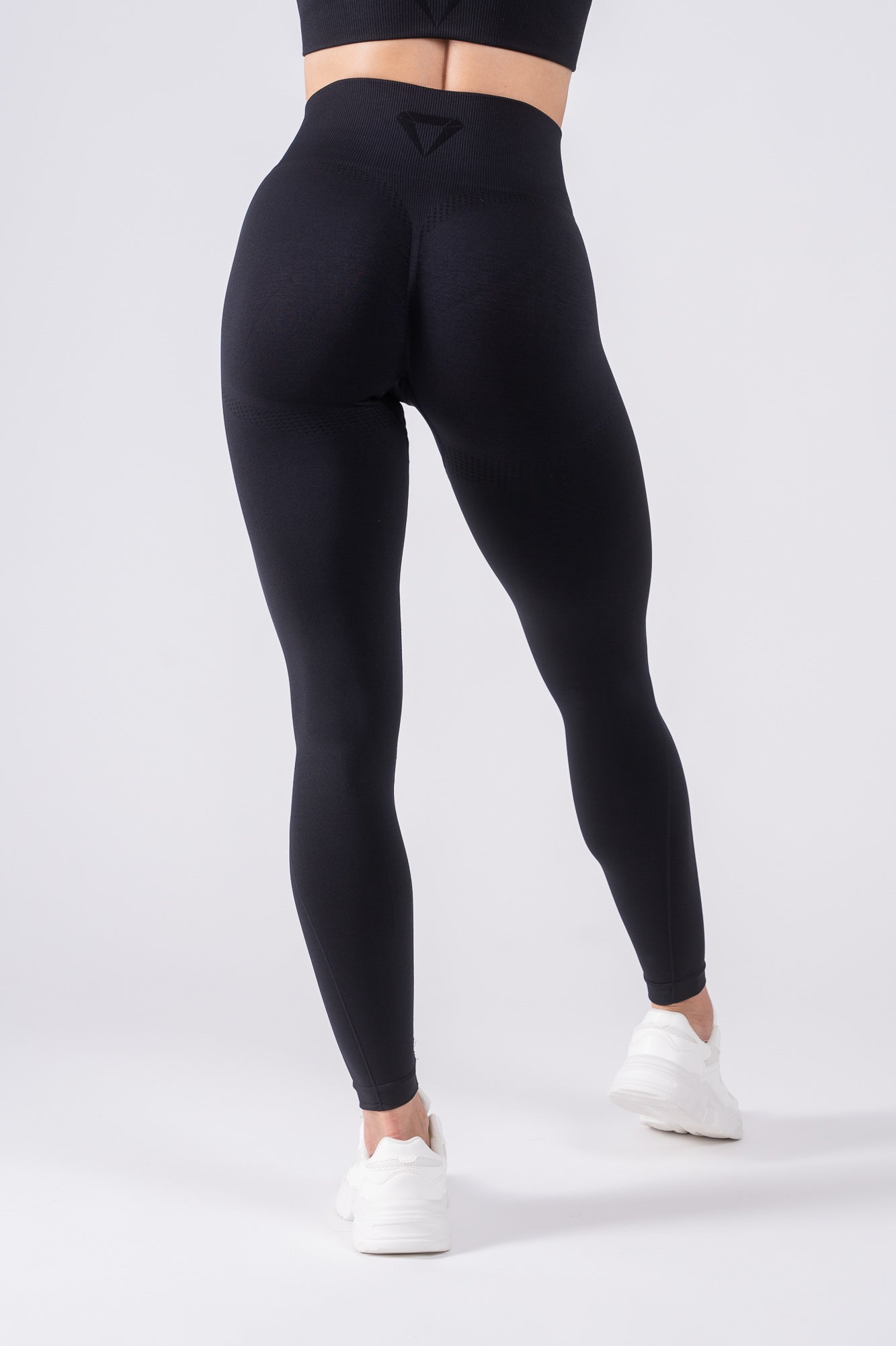 ELEVATE LEGÍNY SET - BLACK (3-KUSY)